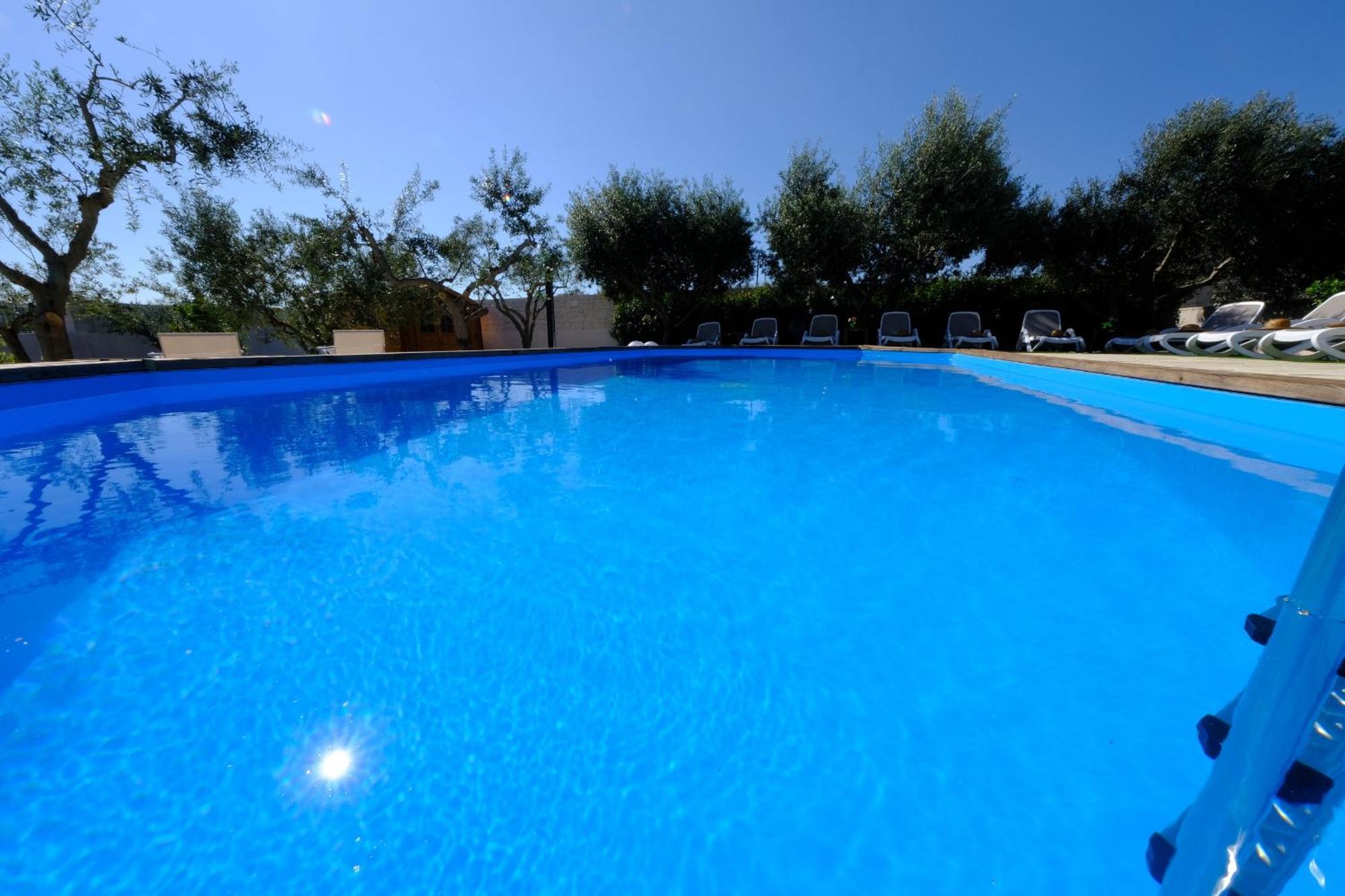 Tenuta Con Due Abitazioni Indipendenti มาร์ตินาฟรังกา ภายนอก รูปภาพ